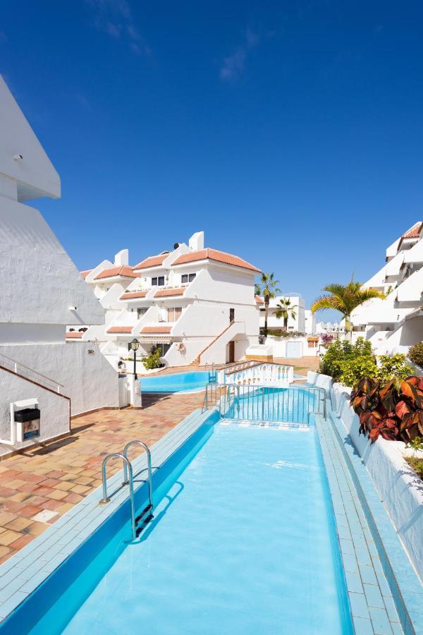 Apartamento Precioso Alojamiento Con Piscina En Urbanización