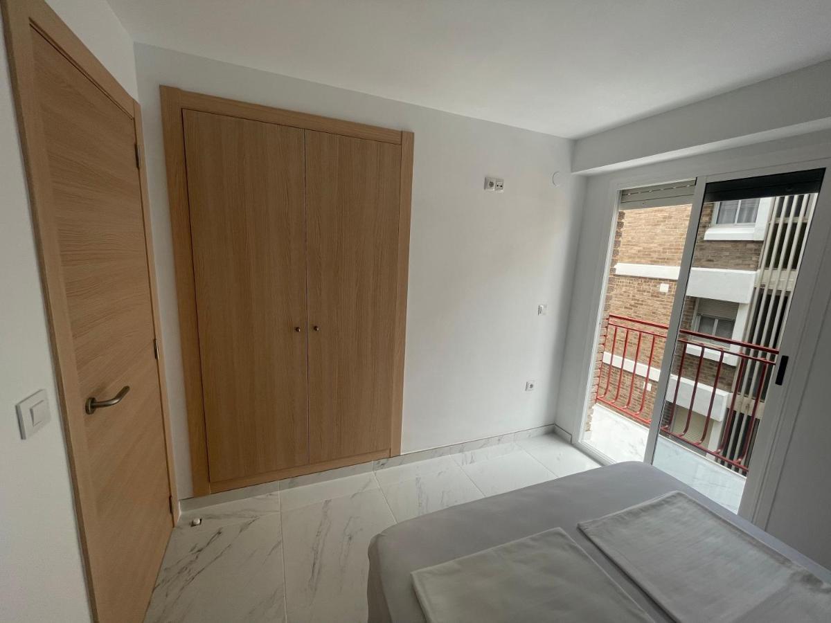 Apart En 1-linea Terraza Y Vista Mar Puerto Arenal Apartment Burriana