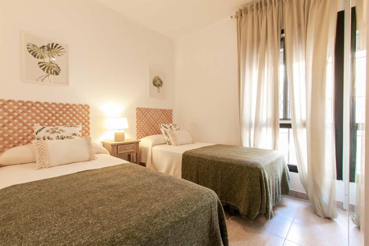 Apartamento Apartamento Buganvillas Primera Linea De Playa Málaga