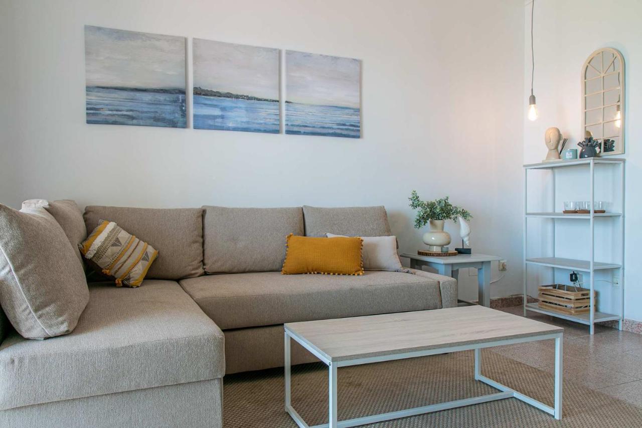 Apartamento Apartamento Buganvillas Primera Linea De Playa Málaga