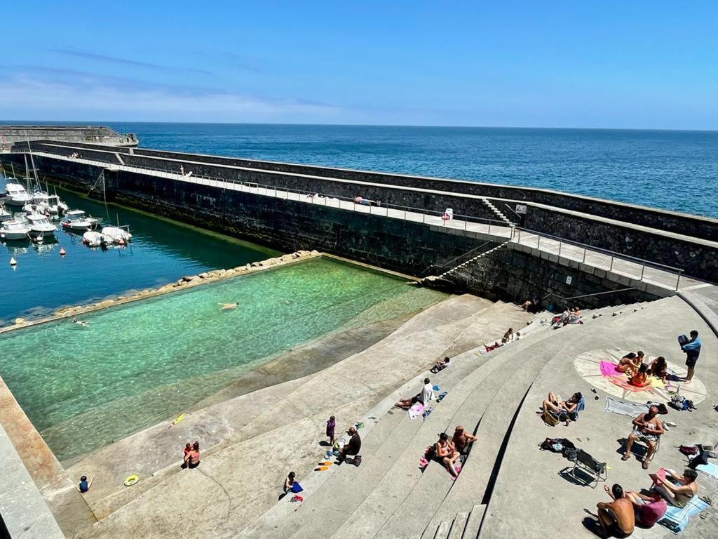 Precioso En El Puerto De * Elanchove