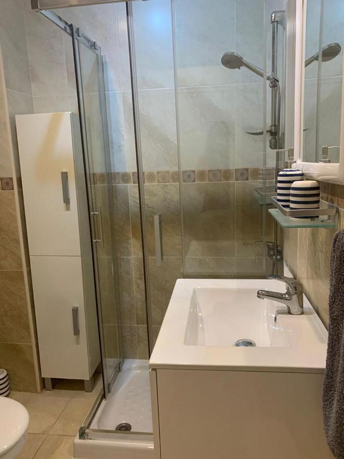 Apartment Lovely 1bedroom Renewed With 3 Pools