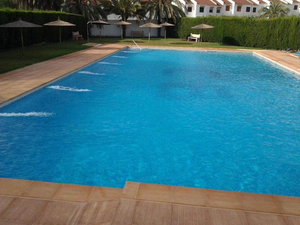 Lovely 1bedroom Renewed With 3 Pools Apartment *