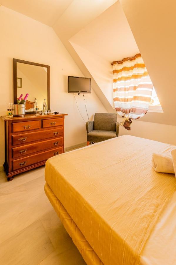 La Morena Bed & Breakfast *