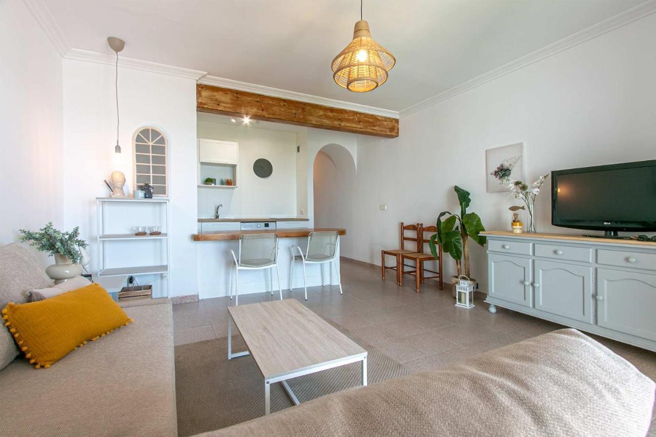 Apartamento Apartamento Buganvillas Primera Linea De Playa Málaga