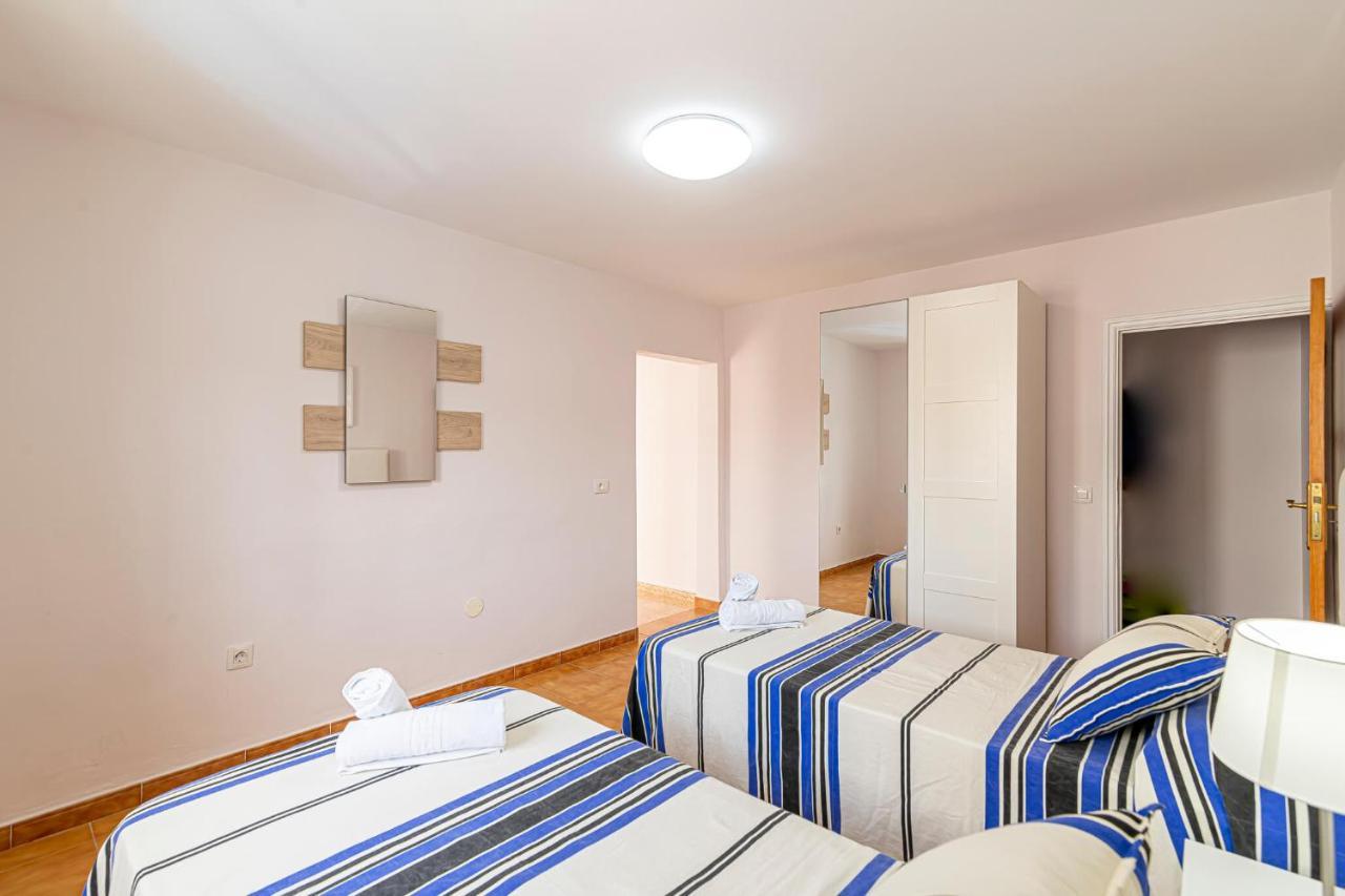 Apartamento En El Centro De Cristianos Arona (Tenerife)