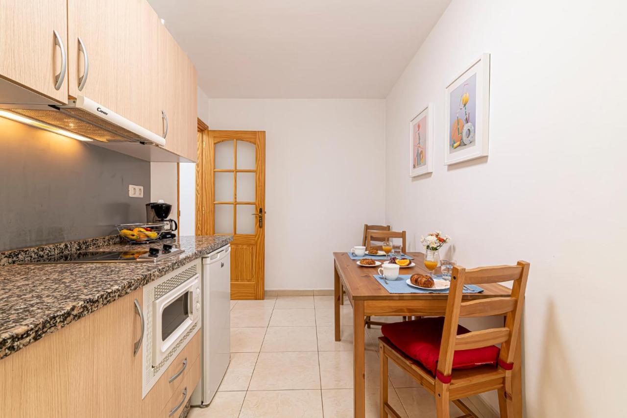 En El Centro De Cristianos Apartamento Arona (Tenerife)