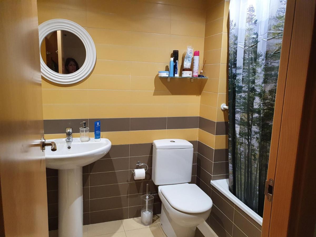Apartment 4 In *