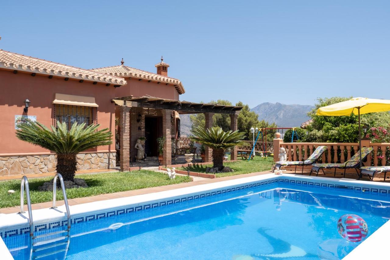 Privada Familias Villa Torrox