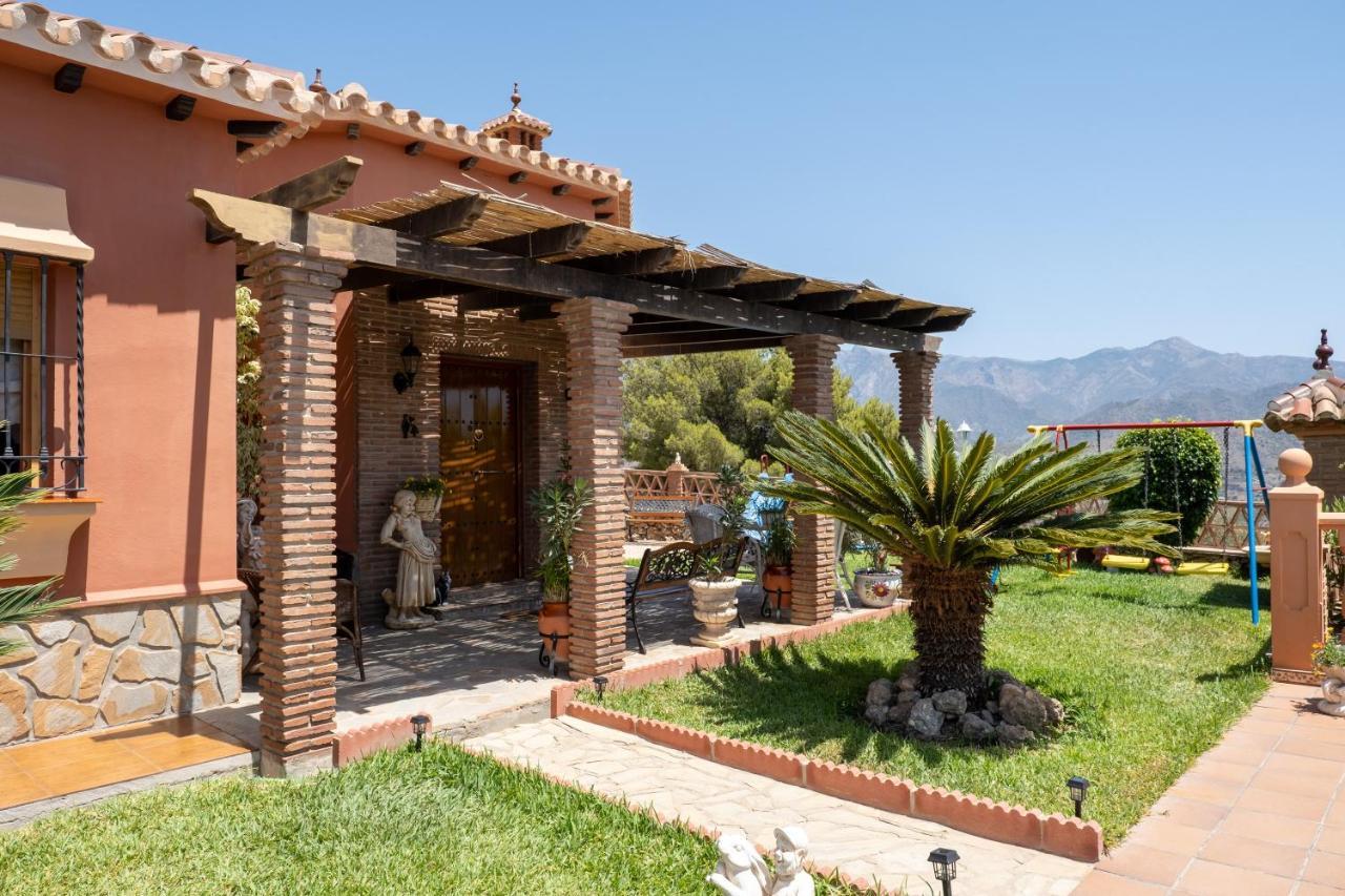 Villa Privada Familias