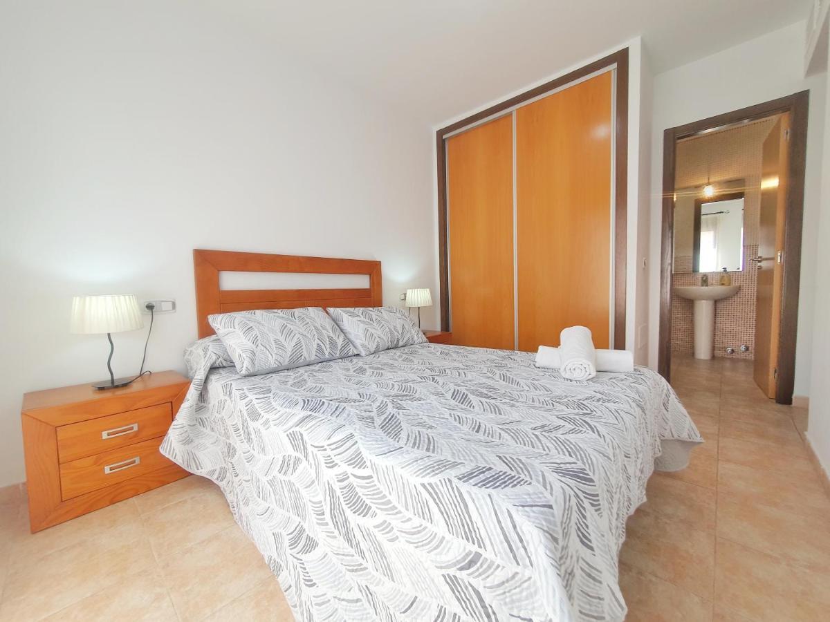 Apartamento 2 Piscinas Más Aire Acondicionado Más Parking