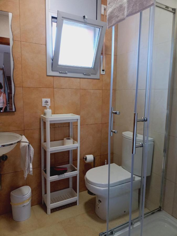 Amplio Con Jardin Y Zona Barbacoa. Holiday home Reus