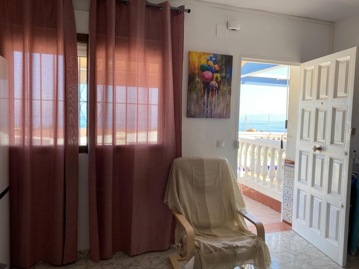 Countryside House With Sea View Near The