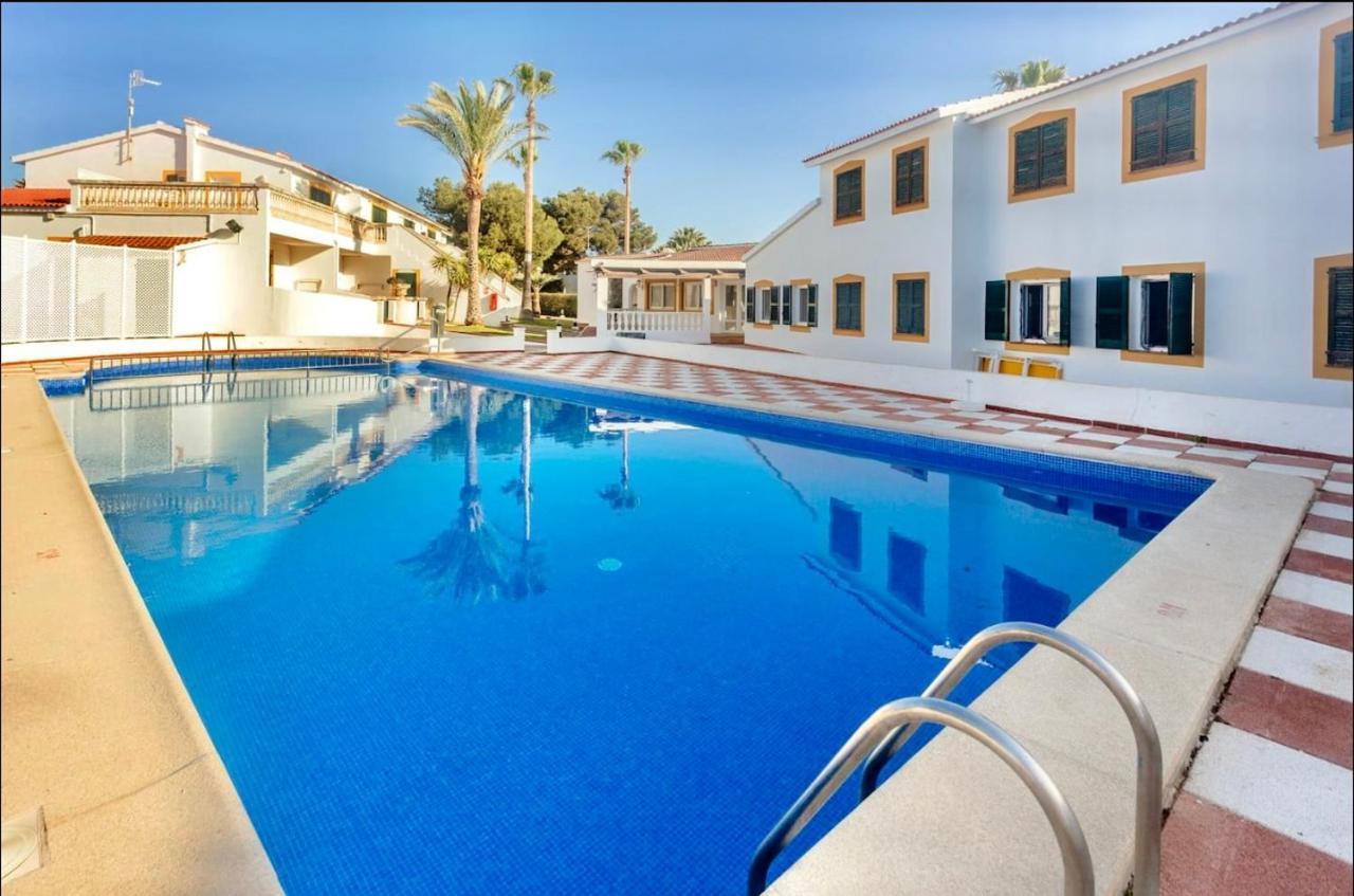 Apartment Bonito Con Terraza, Jardin Y Piscina