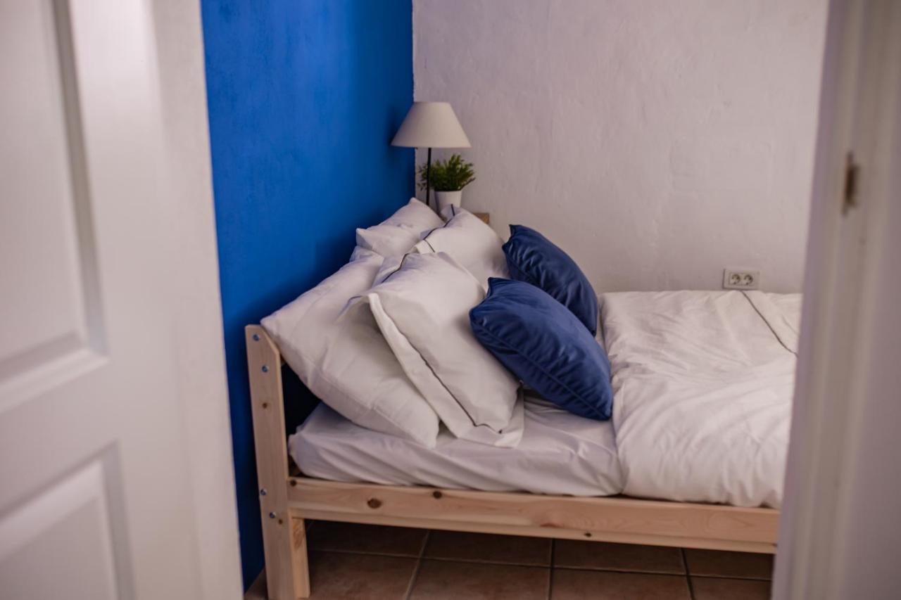Zarah's Place “ Ocean” Sardina