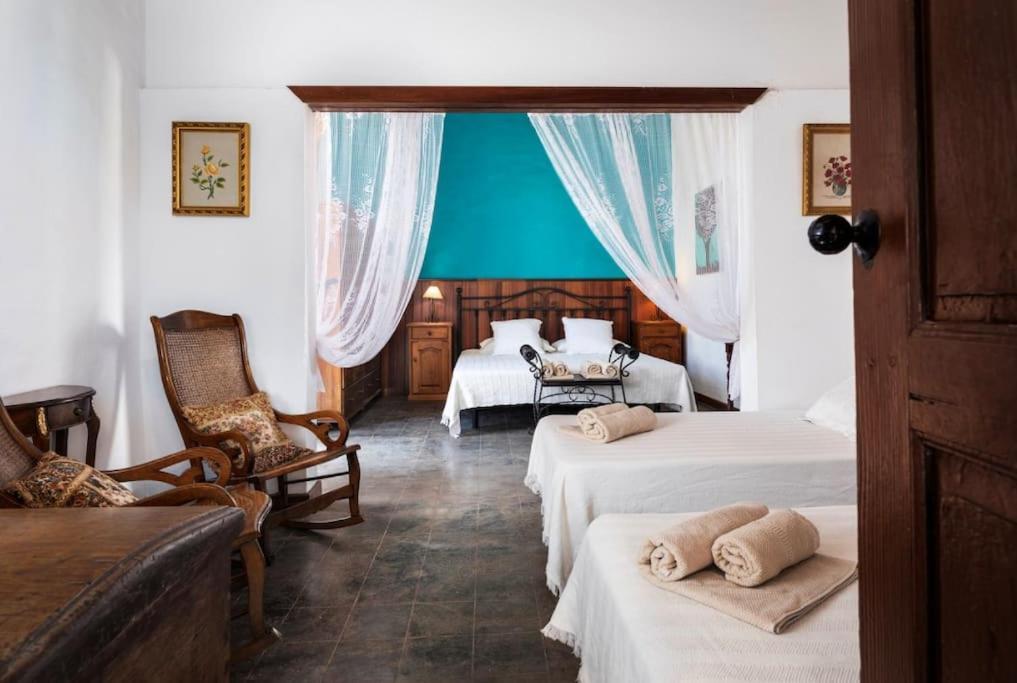 Historica Con Molino De Viento Villa Antigua (Fuerteventura)