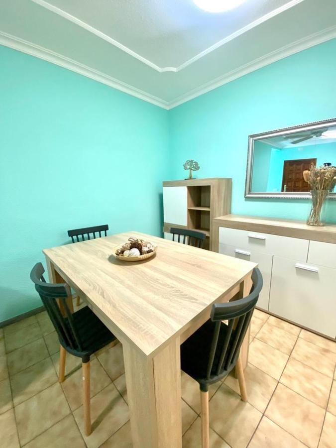 Playeros 2 Bedrooms In Los Cristianos. *
