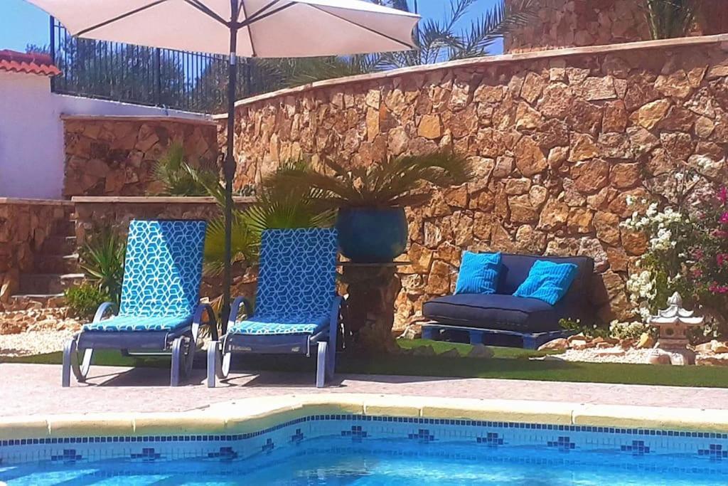 Charming La Mar