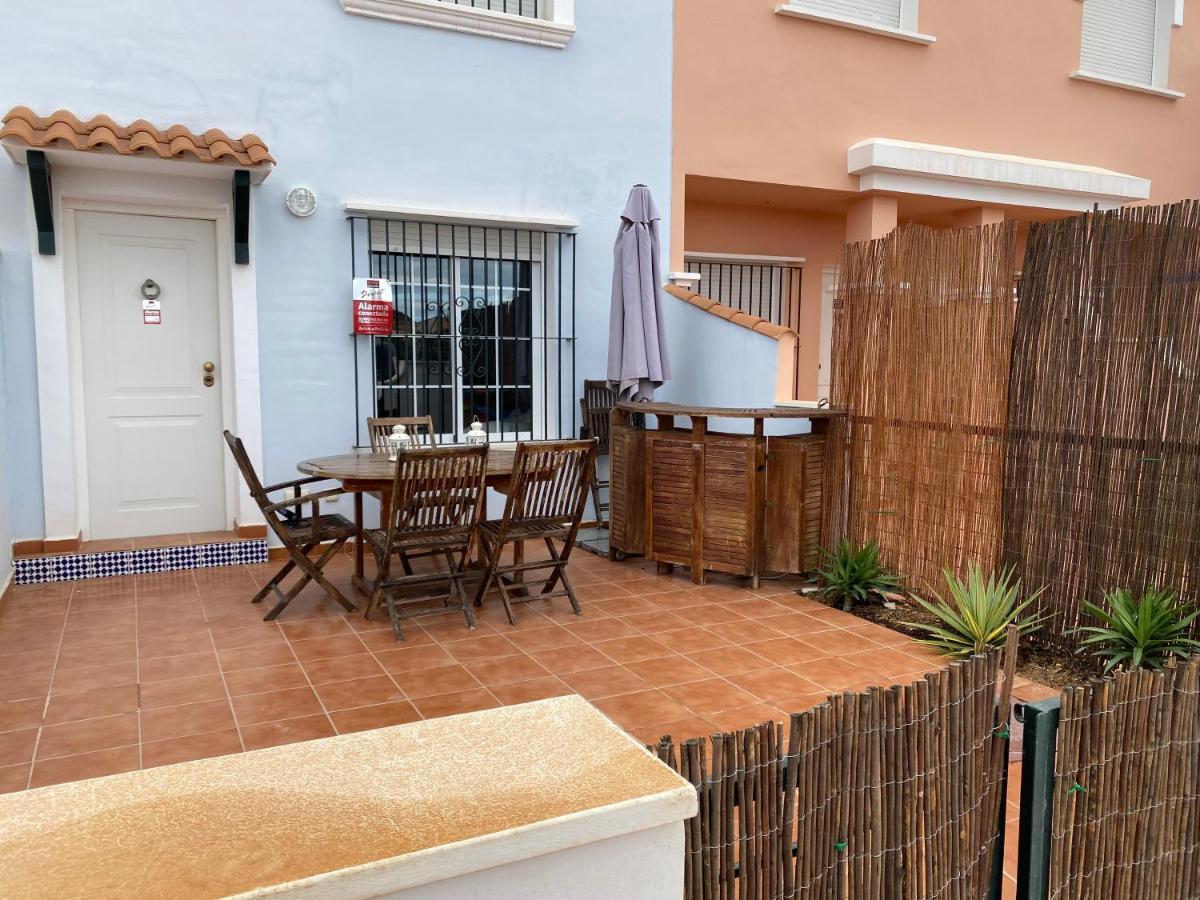 Сasa de vacaciones Cala Azul Wifi Playa, Geoda Pulpí *