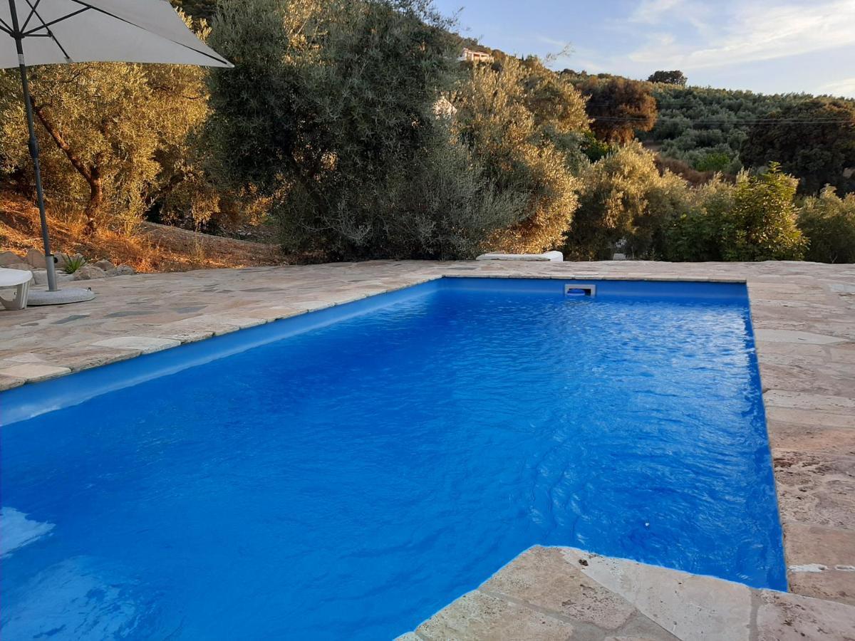 Guest house La Pluma Iznajar