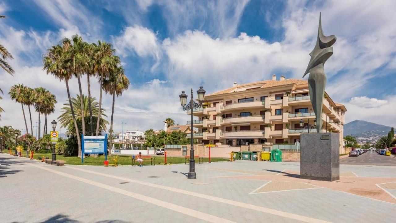 En La Zona Puerto Banus 