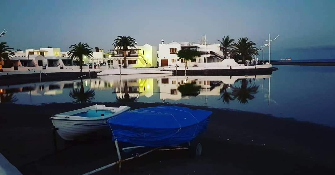 Homestay Paradise Near The Playa Honda (Lanzarote)
