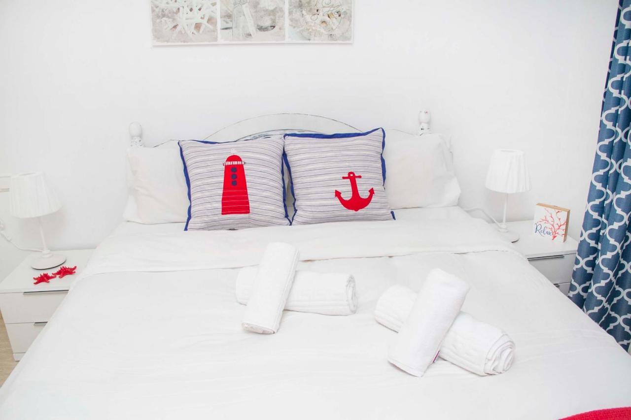 Navy Apartment, El Poris Arico