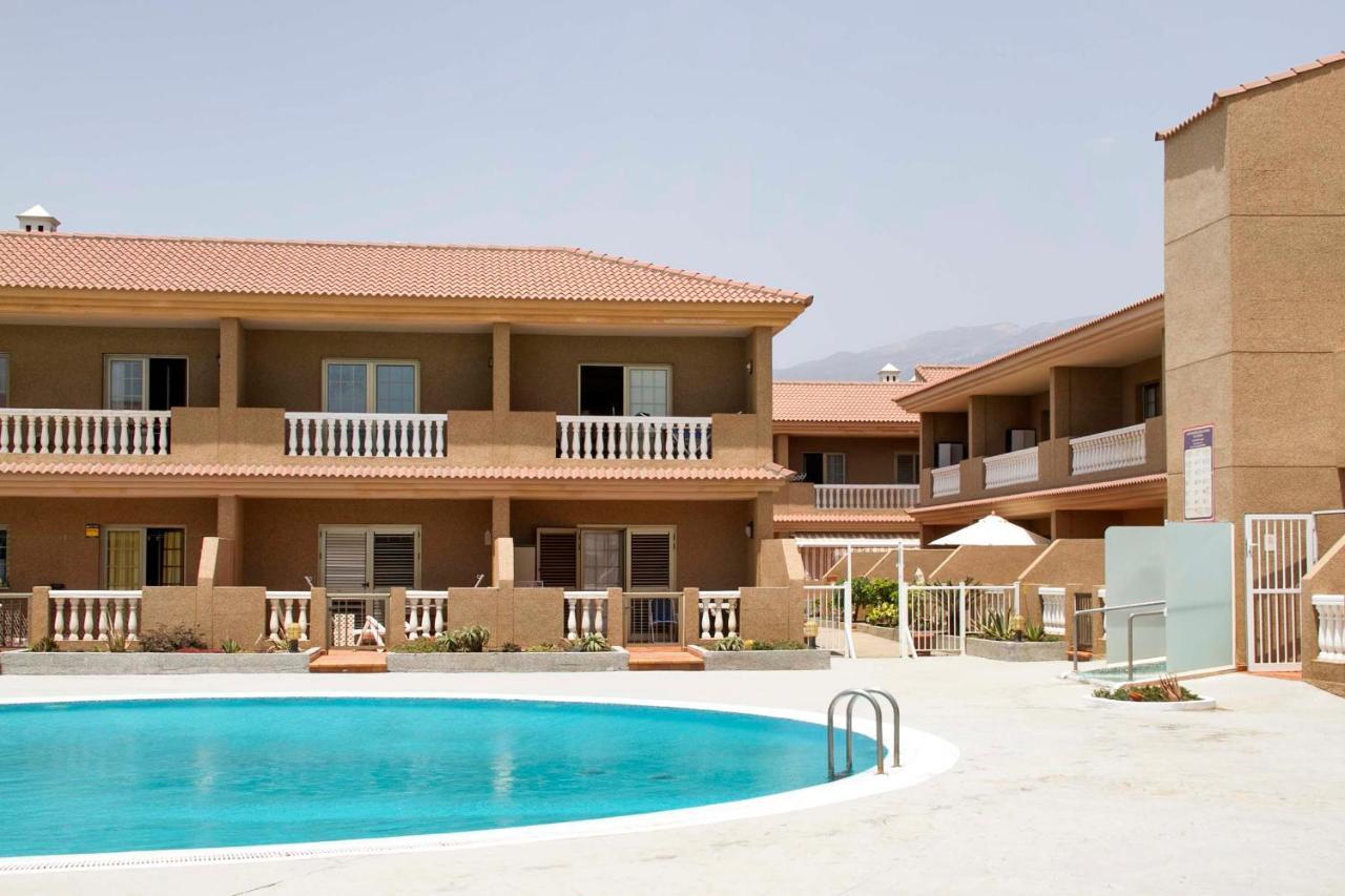 Navy Apartment, El Poris *