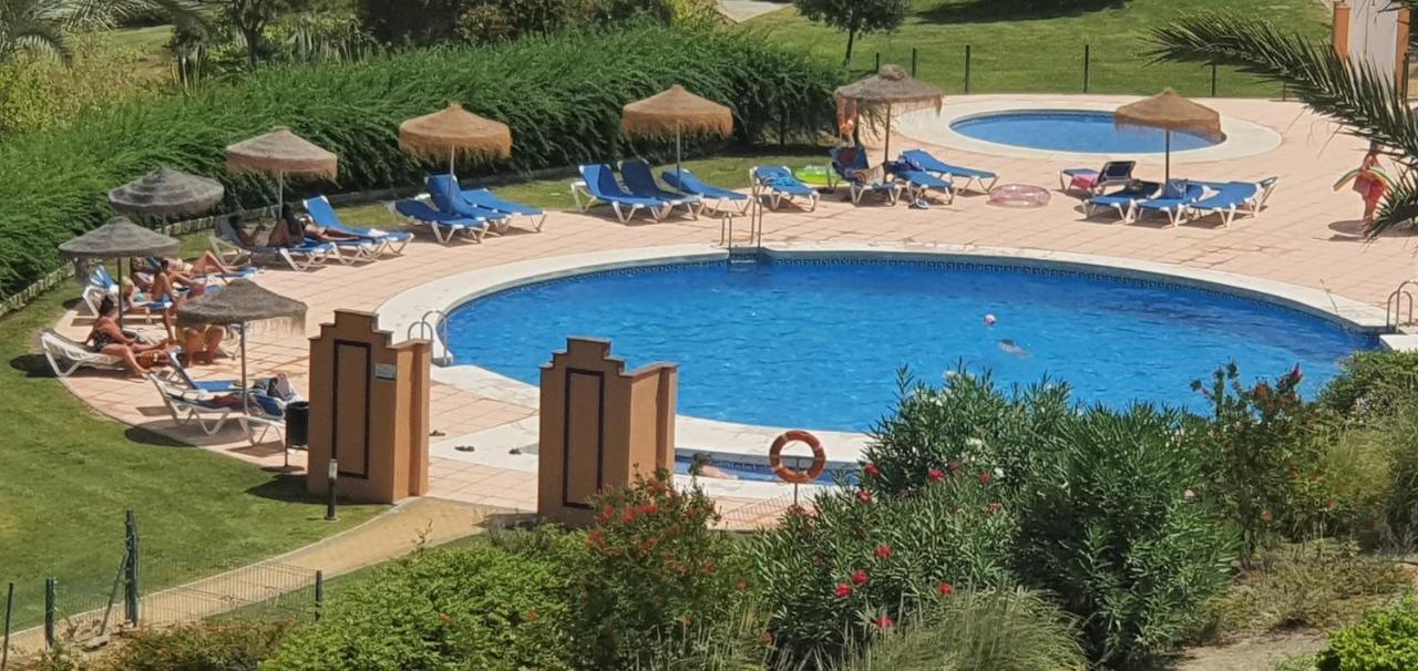 Apartamento 2 Bedroom Penthouse With A Private 360 Rooftop Terrace With Sea And Mountain Views Bahía de Casares