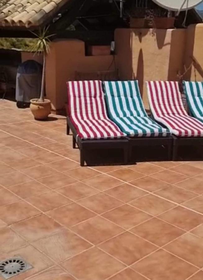2 Bedroom Penthouse With A Private 360 Rooftop Terrace With Sea And Mountain Views Bahía de Casares