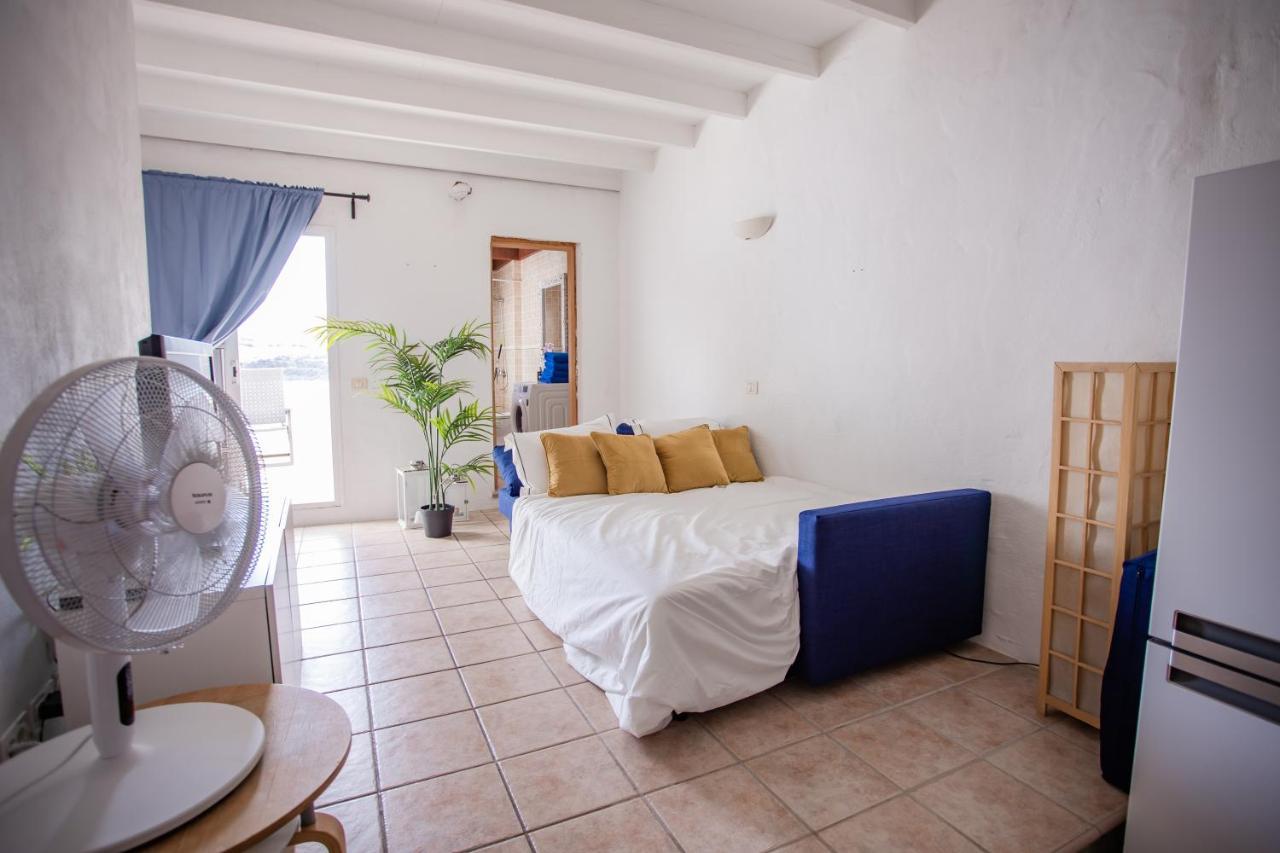 Apartment Zarah's Place “ Ocean” Sardina