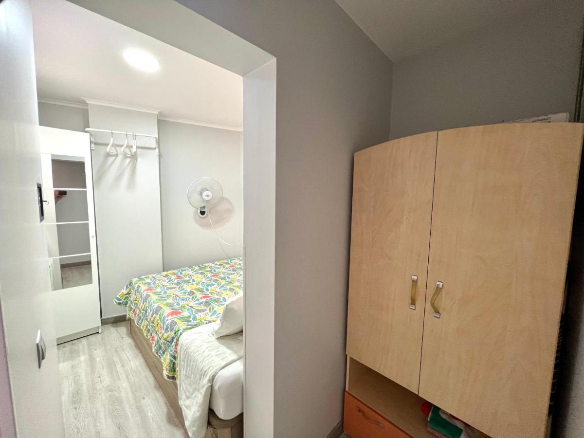 Camp Nou, Europa Fira - Modern Two-bedroom With Heating Apartamento L'Hospitalet de Llobregat