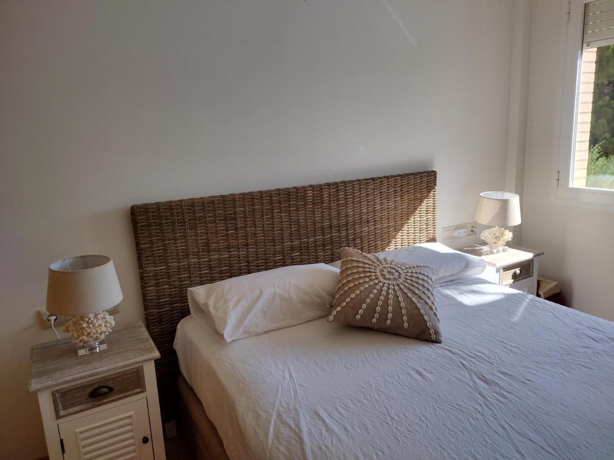 Apartamento Encantador Familiar 4 Px Con Terraza, Parking Y Wi-fi En *