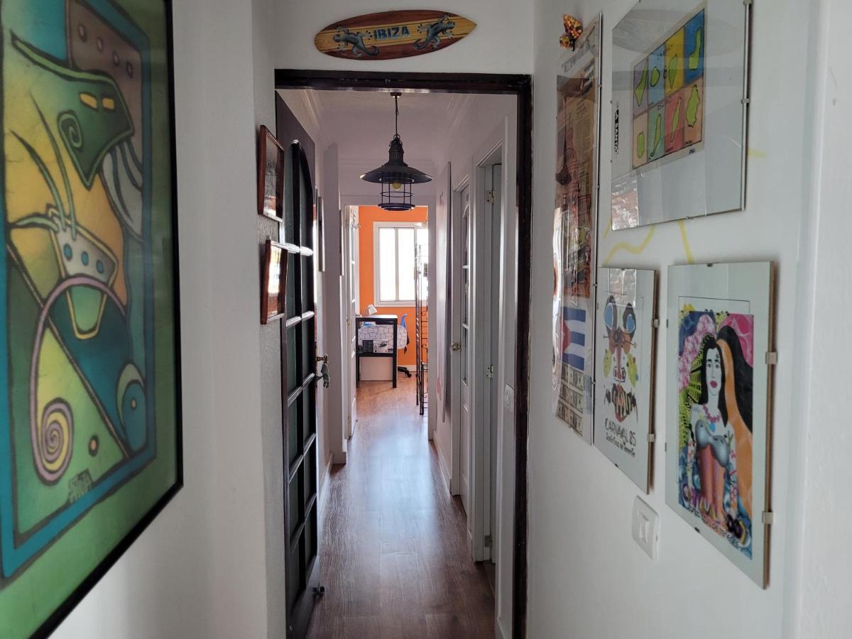 Apartment - Bien Situado En Zona Comercial - Buenas Conexiones *