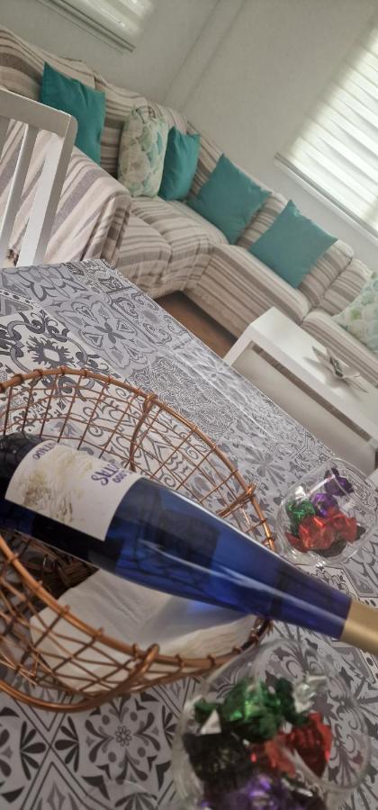 Casa Geminis, Relax, Sol Y Jacuzzi Сasa de vacaciones *