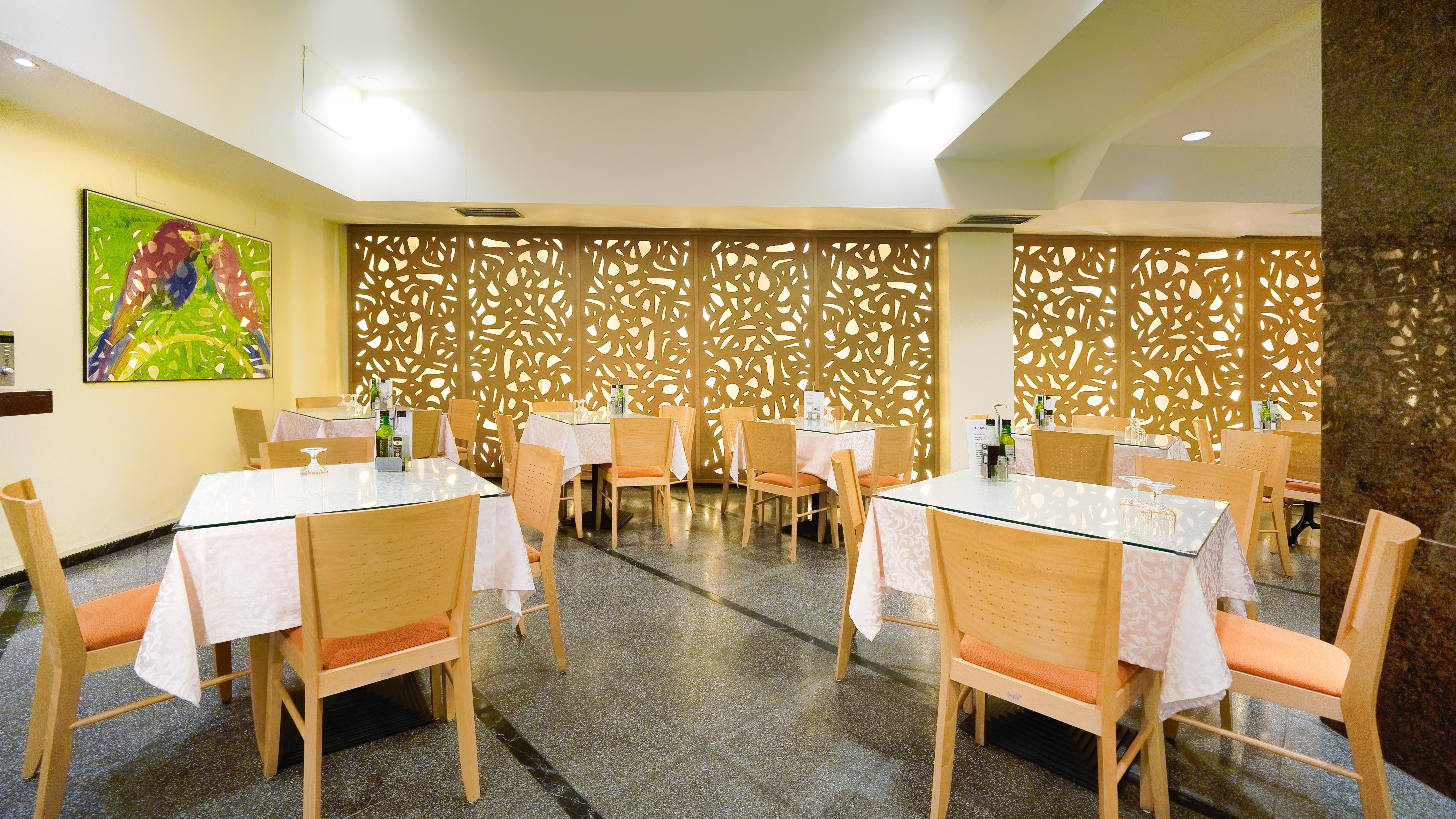 Bull Astoria Hotel 3*