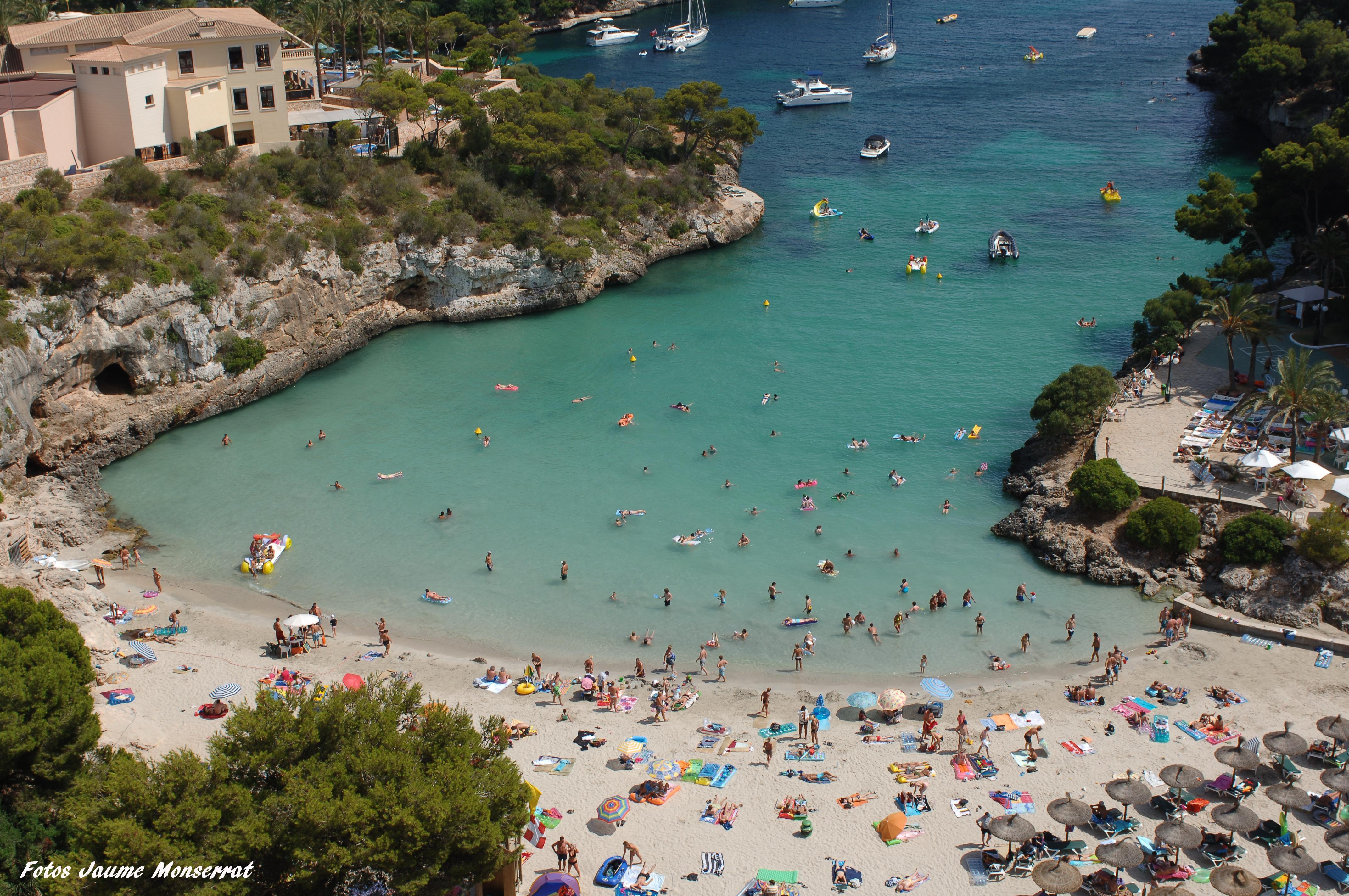 Aparthotel Playa Ferrera 3*
