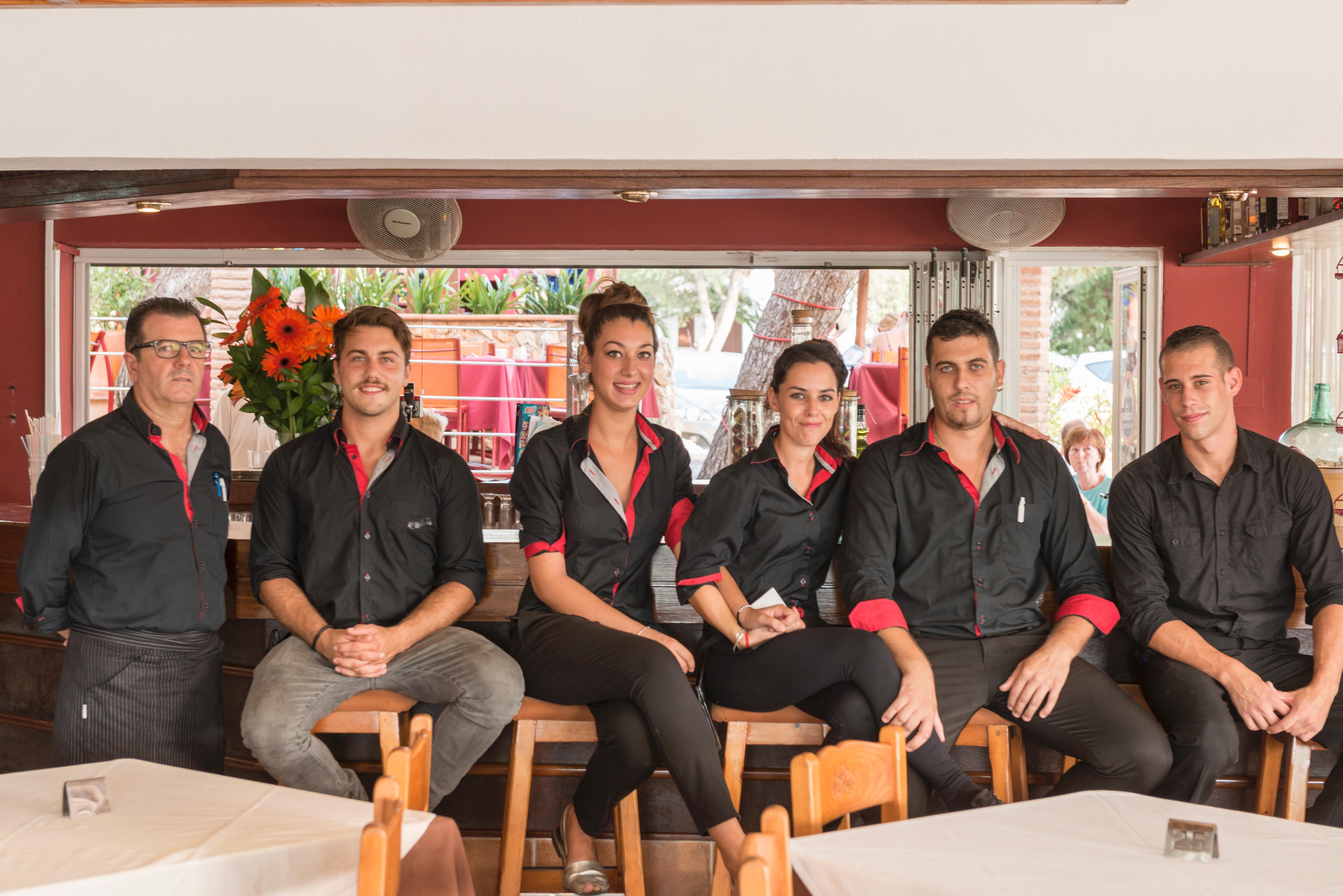 Aparthotel Playa Ferrera 3*