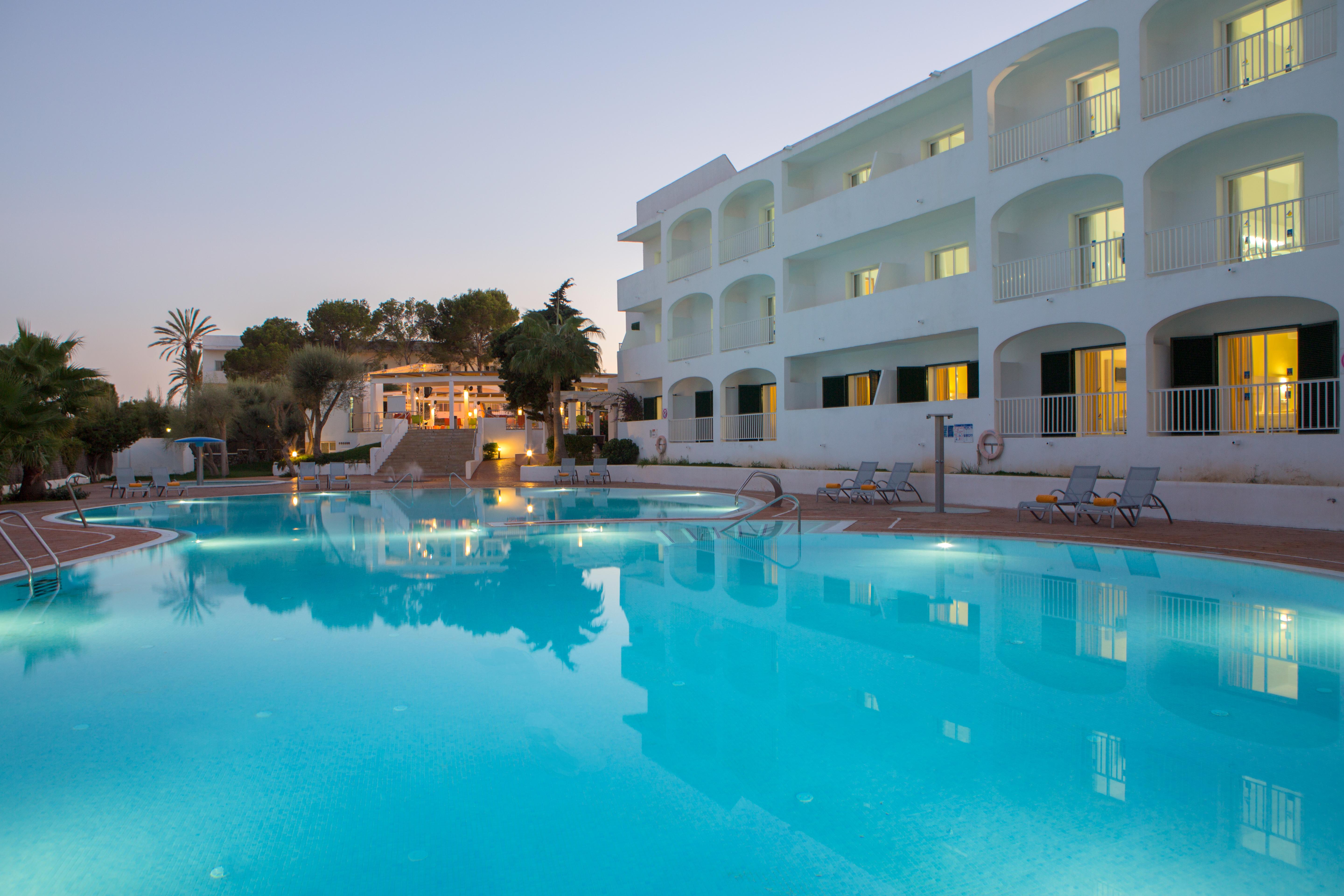 Gavimar Ariel Chico And Hotel