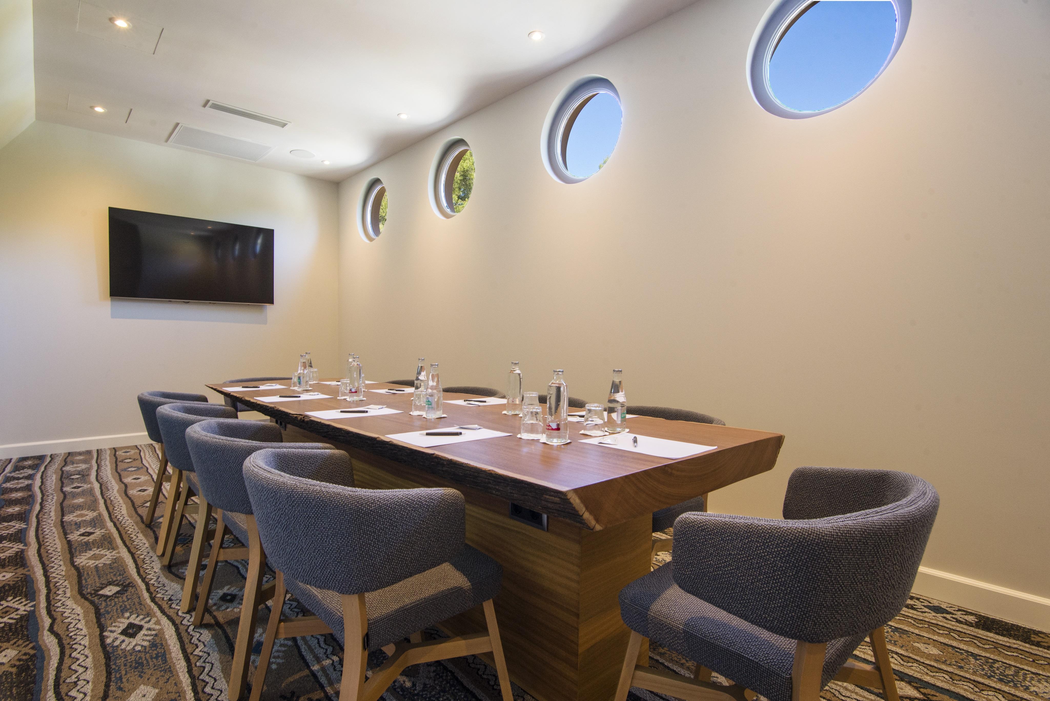 Resort Lindner Mallorca Portals Nous, Part Of Jdv By Hyatt