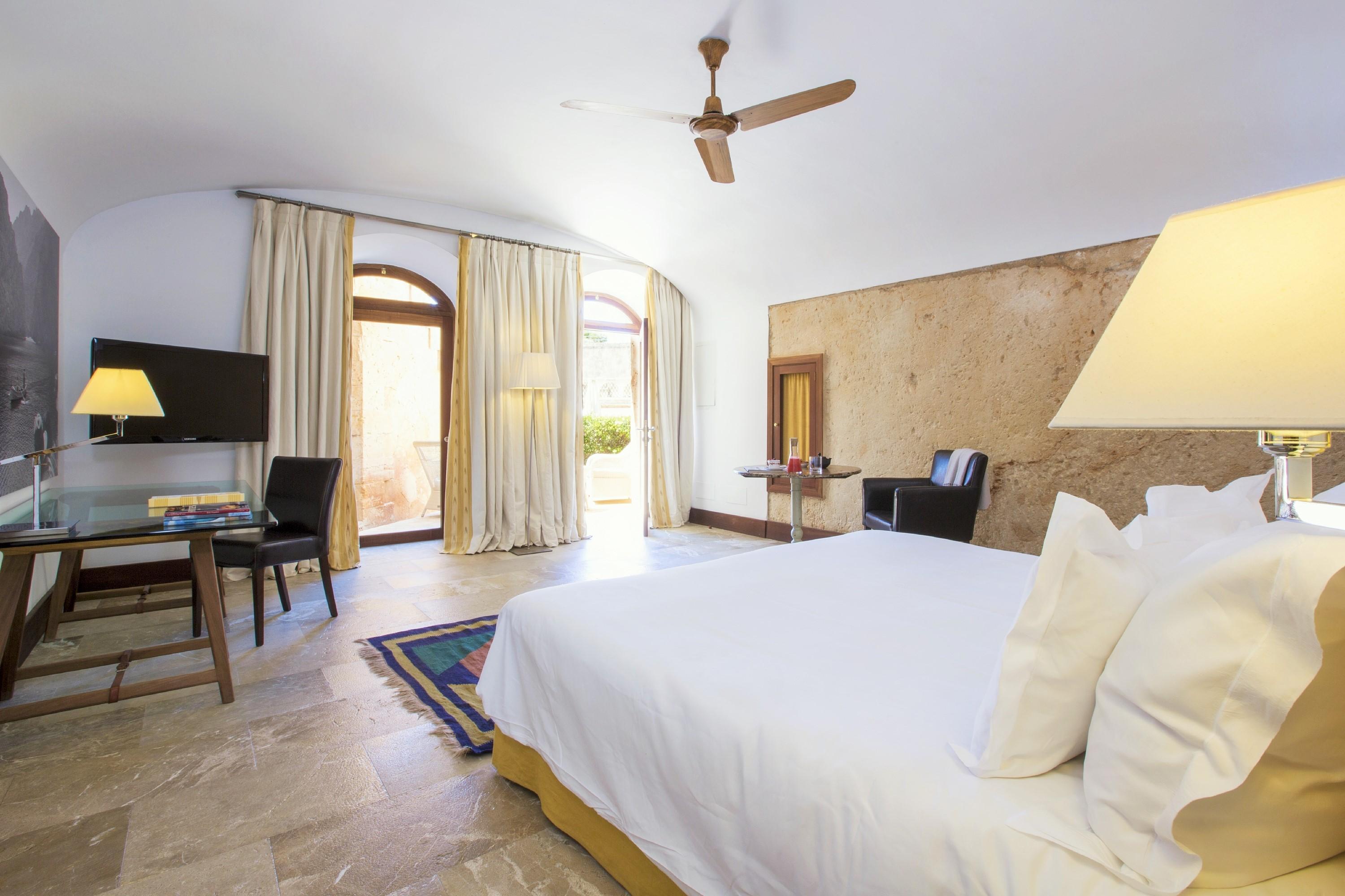 Hotel Cap Rocat, A Small Luxury Of The World 5*