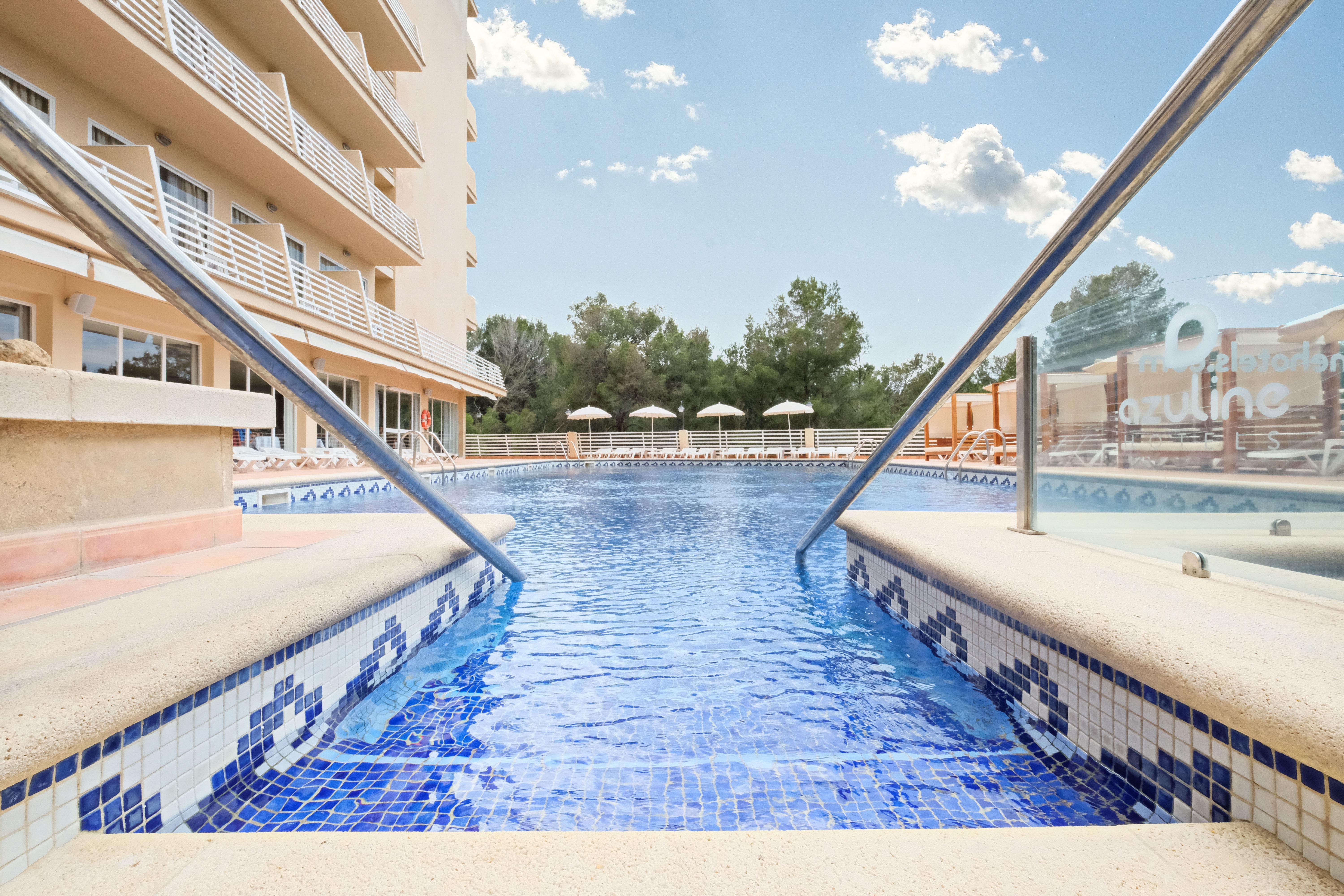 Hotel Azuline Bahamas Y Bahamas Ii El Arenal (Mallorca)