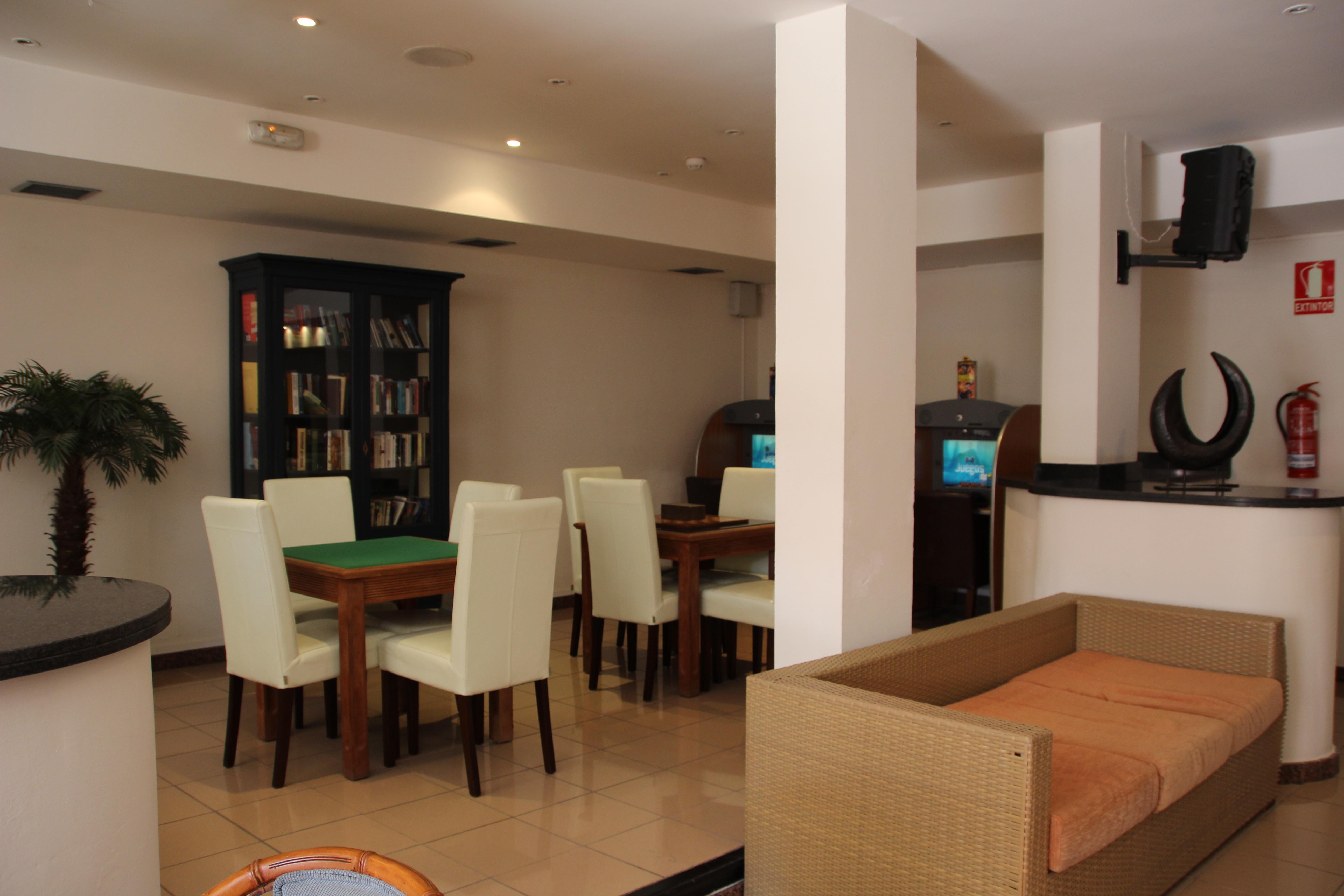 Marola Park Apartment