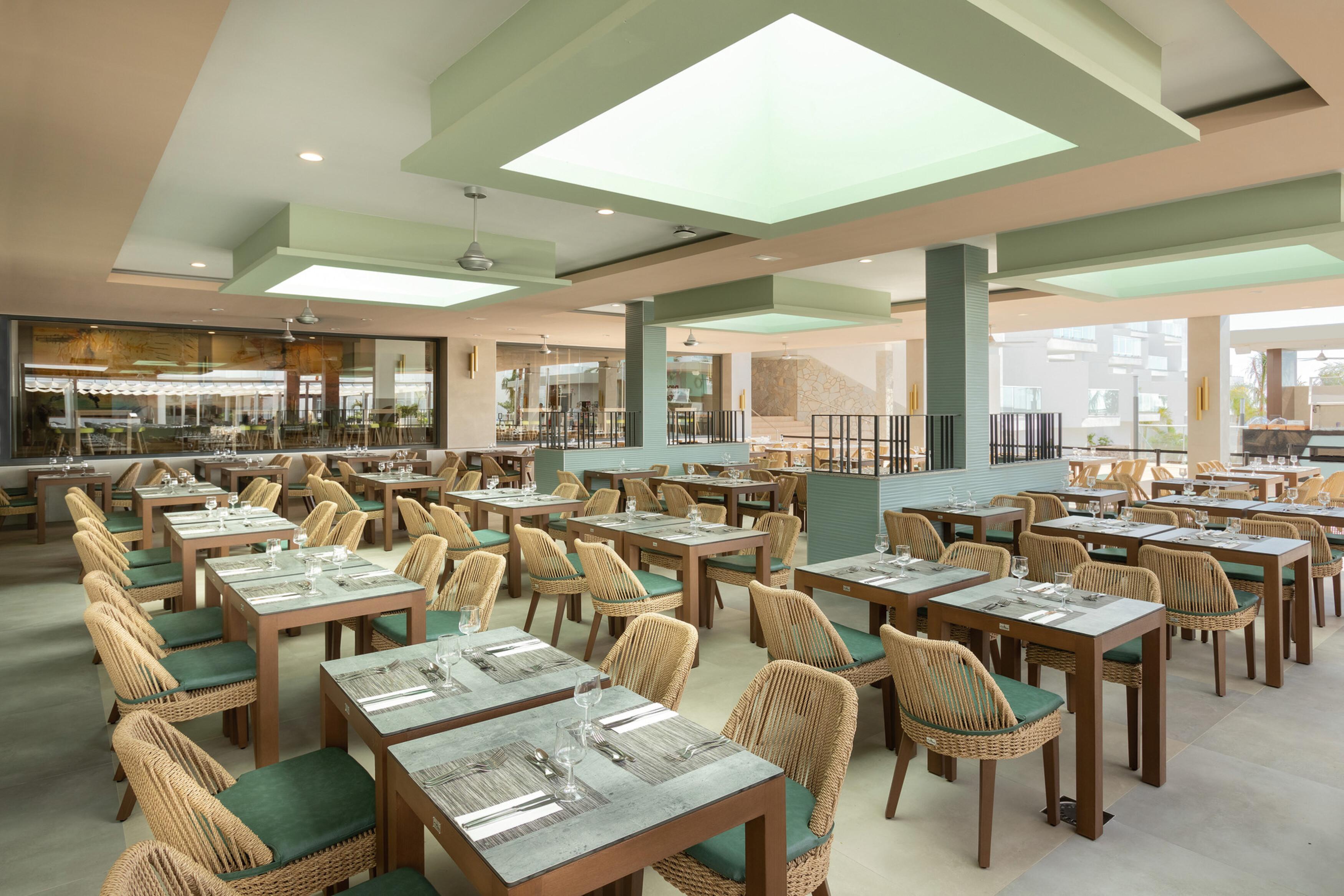 Hotel Clubhotel Riu Buena Vista 4*