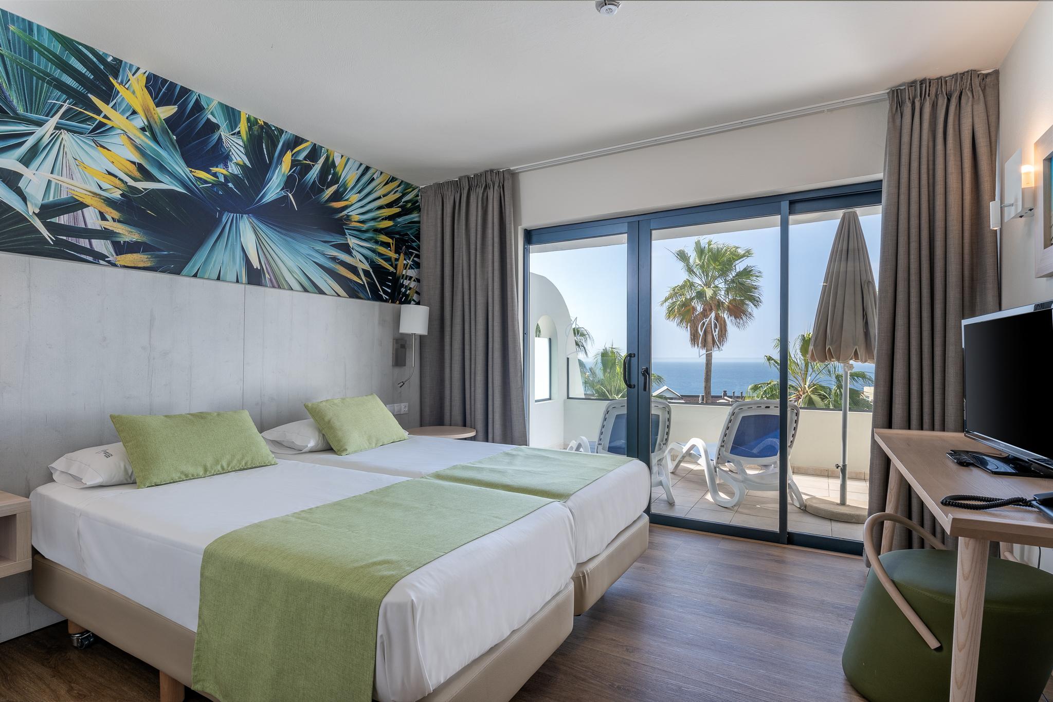 Garden & Sea Boutique By Livvo *