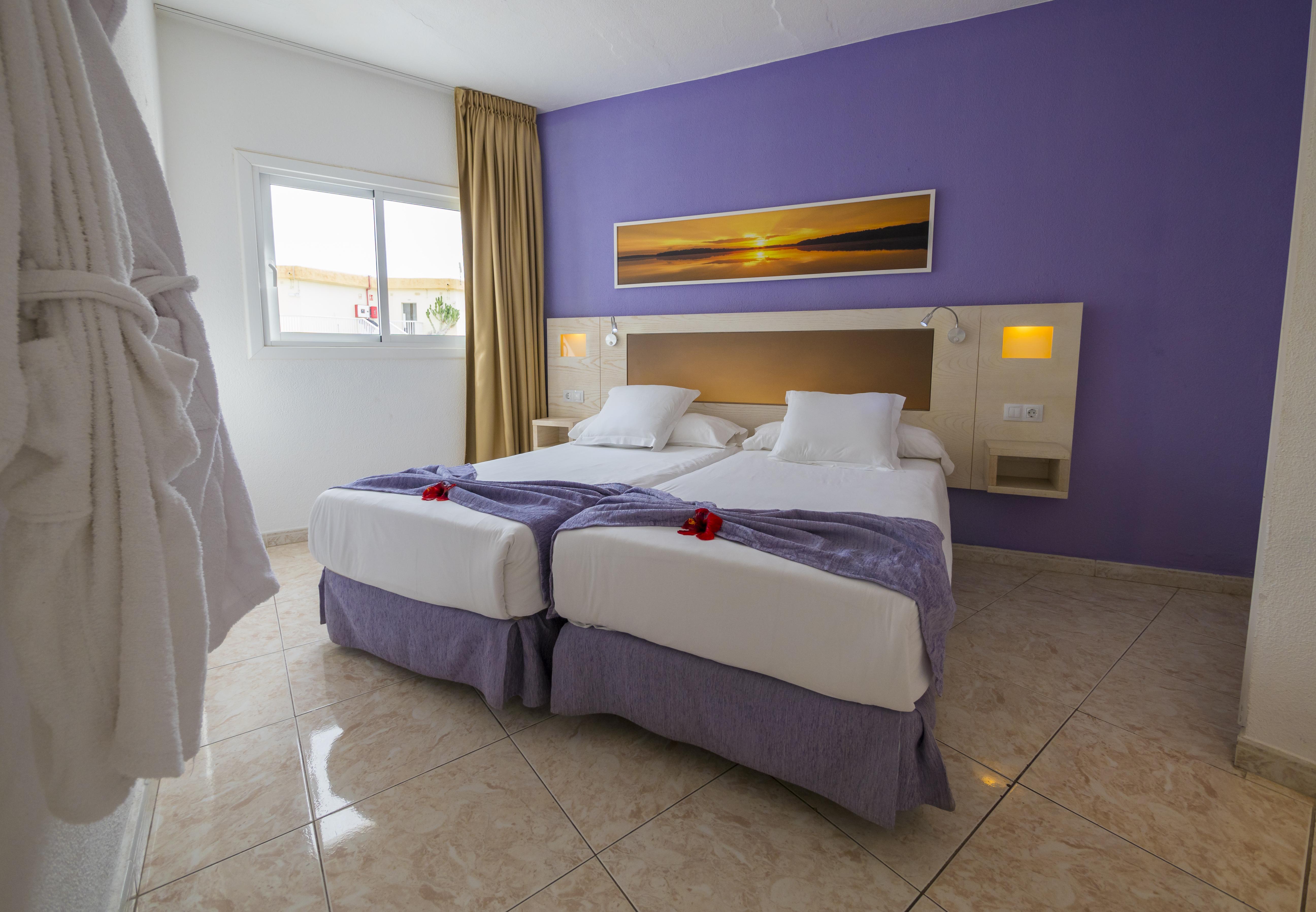 Apartahotel Checkin Atlántida