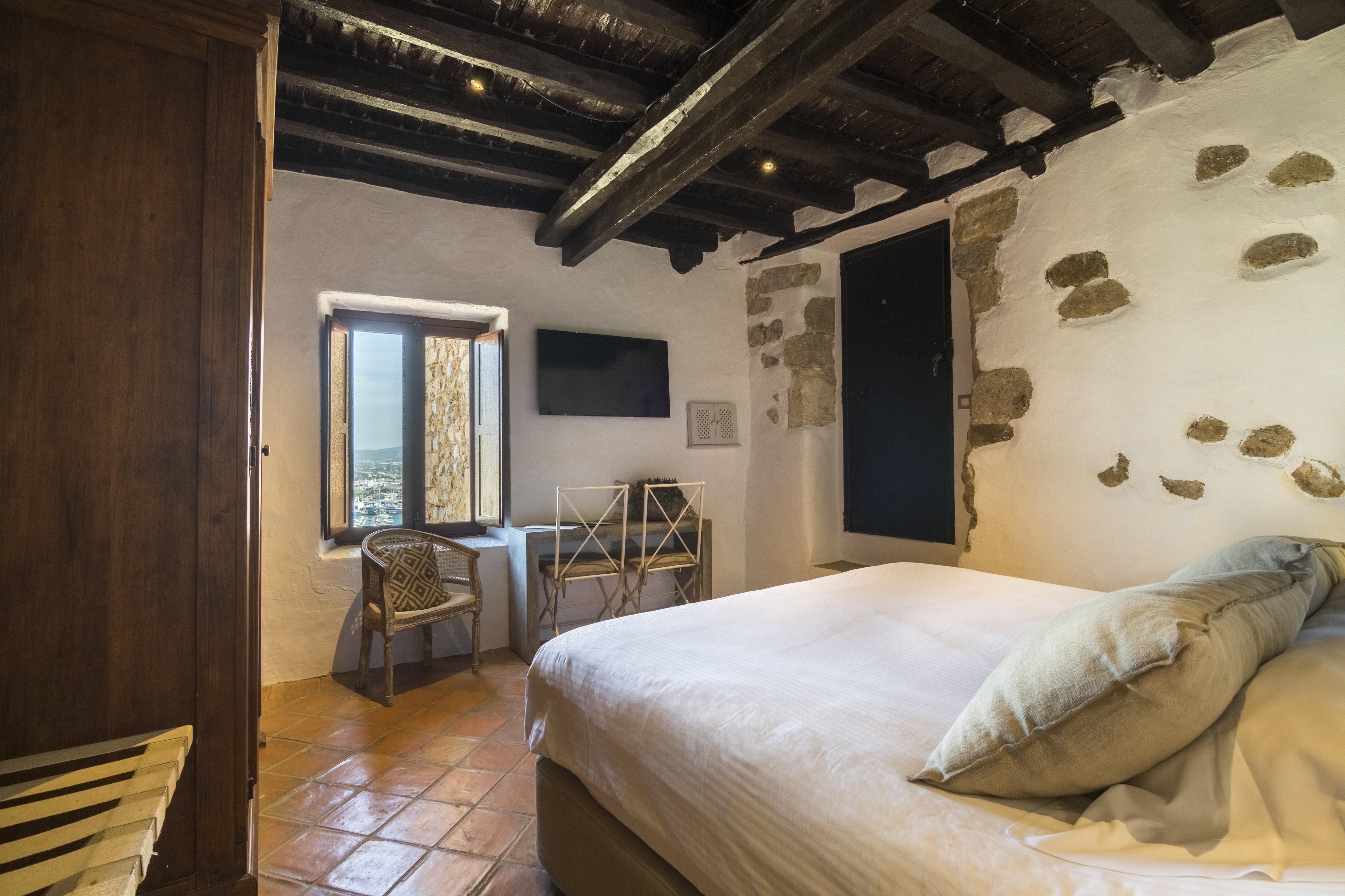 La Torre Del Canonigo - Small Luxury Hotel 4*