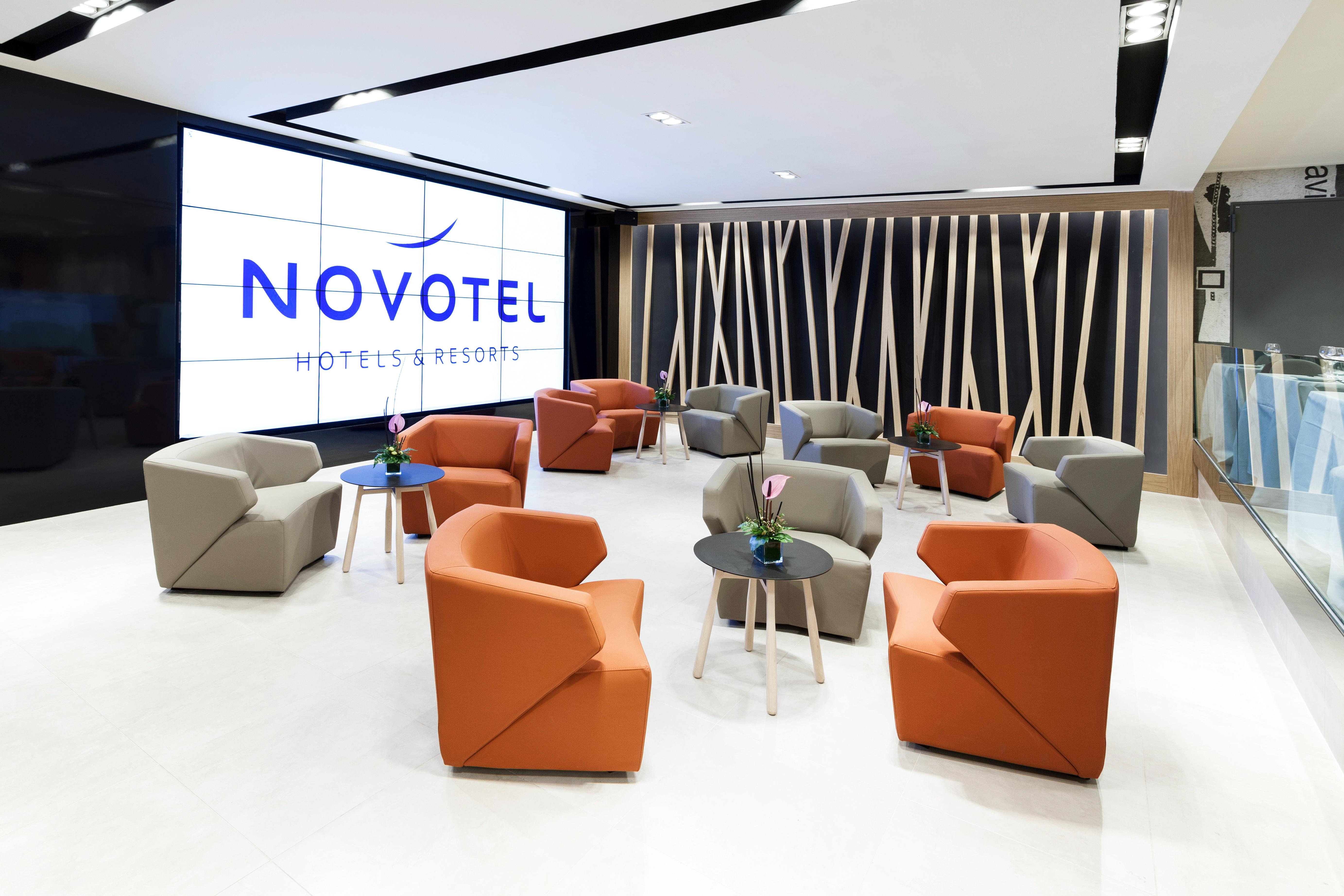 Novotel Center Hotel 4*