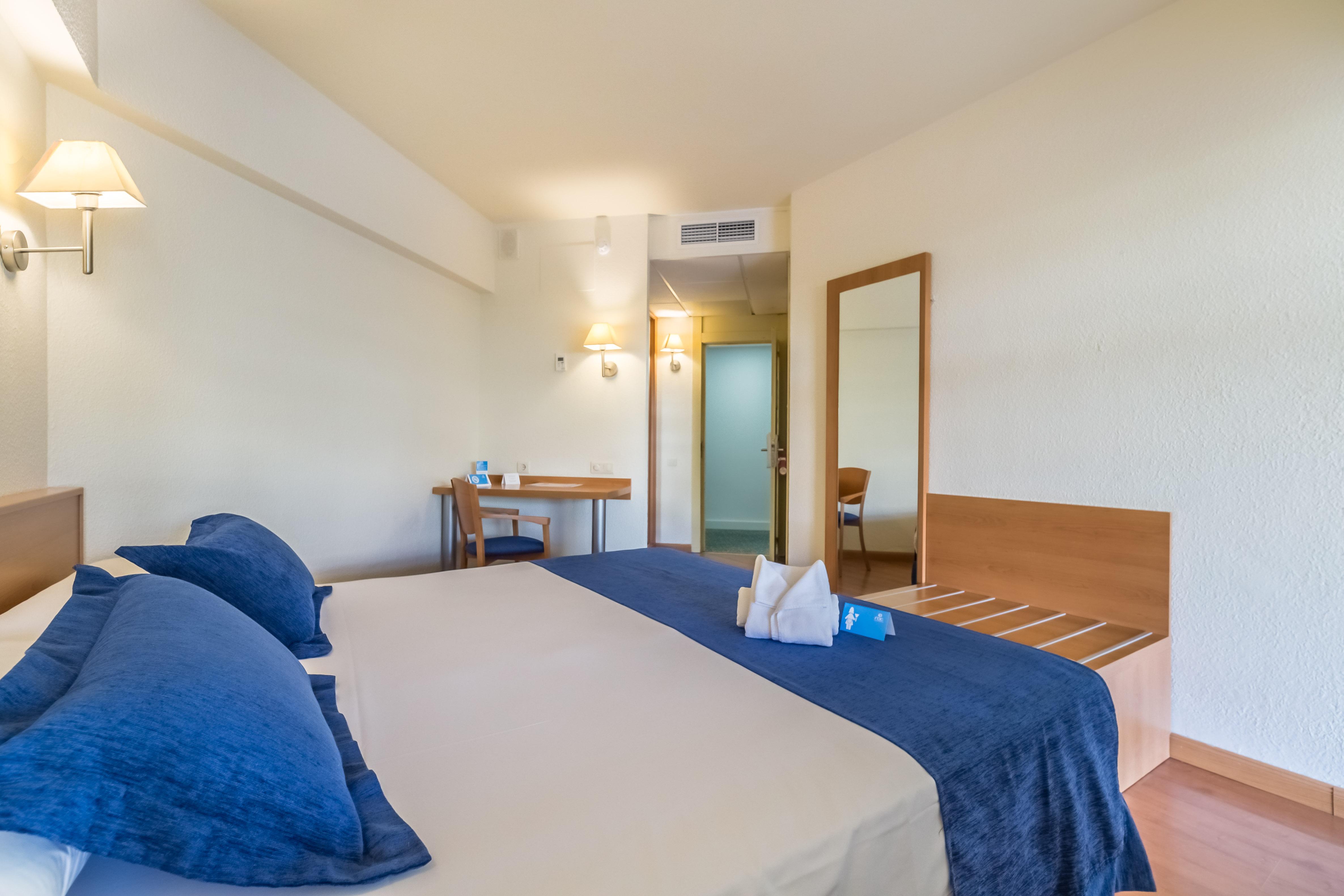 Hotel Aluasun Rojo - Adults Recommended 4*
