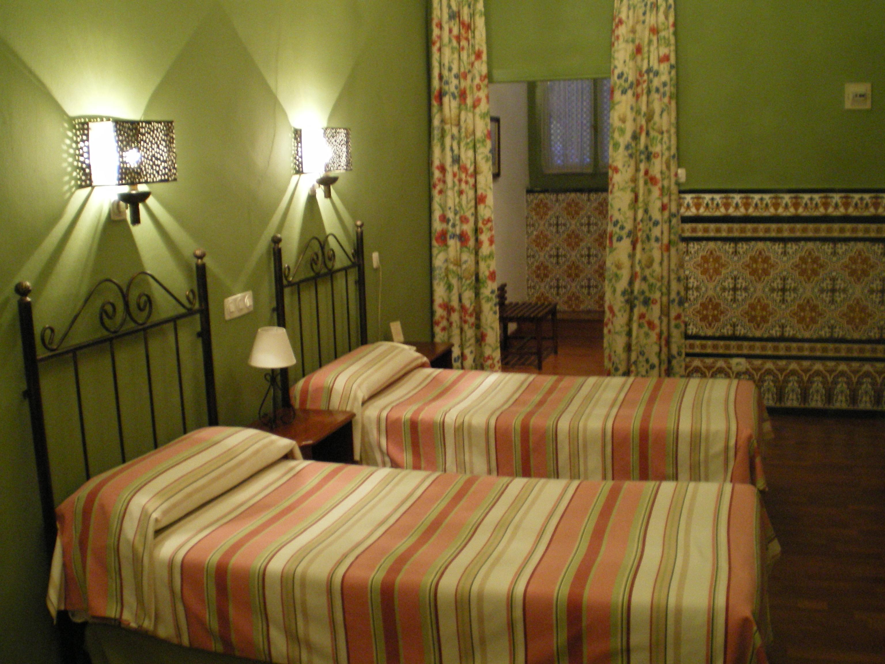 Hotel Abanico 3*